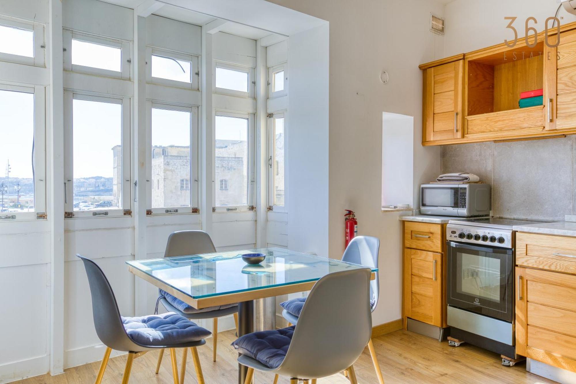 Charming Home With Sea Views & Maltese Balcony By 360 Estates Valletta Buitenkant foto